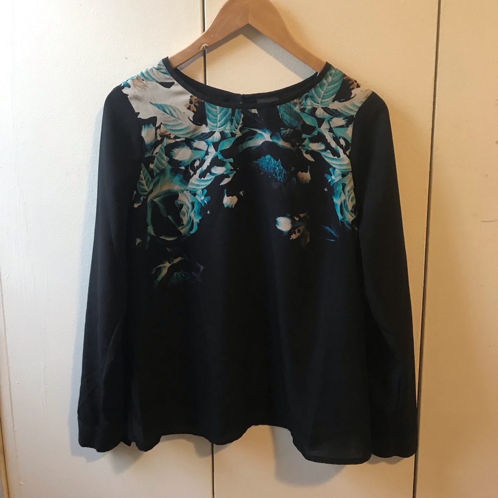 Worthington floral blouse
